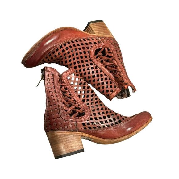 Freebird Steven Women's Lazor Leather Boots Leather Soles Red Size 6 NWOB - Picture 4 of 12